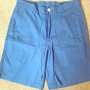 Vineyard Vines boys, blue shorts